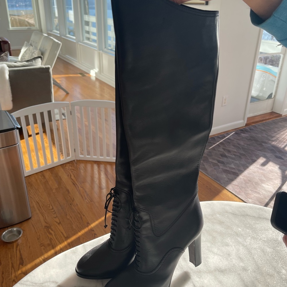 Tom Ford boots, new and never worn.